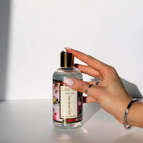 Summer Meadow Fresh Lux Tan Removing Shower Gel Lusso Tan
